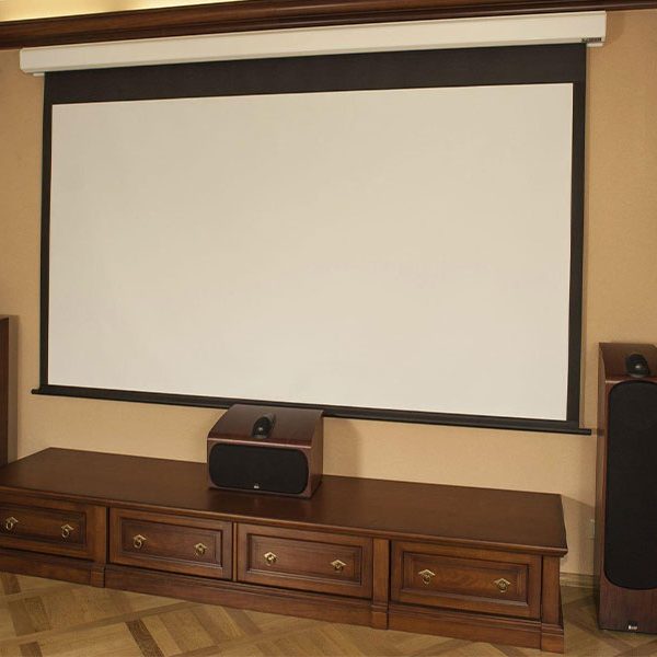 Home cinema screens